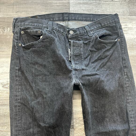 Levi's 501 Jeans Red Tab‎ Faded Black Mens 36x29 Straight Leg Button Fly Denim - Picture 3 of 11